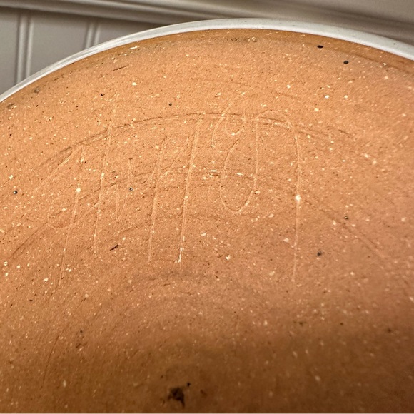 Blue Brushed Wheel Thrown Half Cylinder Round Bowl Crock Signed Studio Pottery - Picture 6 of 8